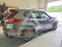 2024 Nissan ROGUE photo