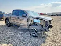 2024 Nissan TITAN фото
