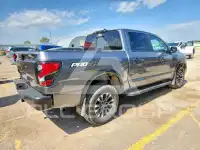 2024 Nissan TITAN фото