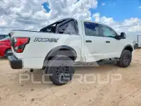 2024 Nissan TITAN фото