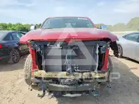 2024 Nissan TITAN photo