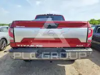 2024 Nissan TITAN photo