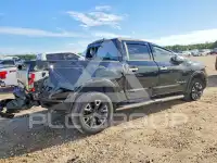 2024 Nissan TITAN фото