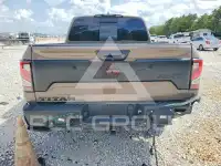 2024 Nissan TITAN фото