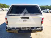 2024 Nissan FRONTIER photo