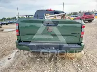 2024 Nissan FRONTIER photo