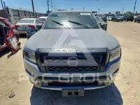 2024 Nissan FRONTIER фото