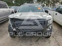 2024 Nissan FRONTIER photo