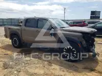 2024 Nissan FRONTIER photo