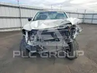 2024 Nissan FRONTIER фото