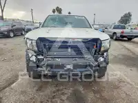 2024 Nissan FRONTIER фото