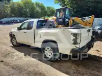 2024 Nissan FRONTIER photo