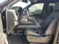 2024 Chevrolet Suburan photo