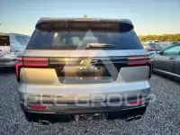 2024 Chevrolet TRAVERSE photo