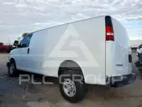 2024 Chevrolet Express фото