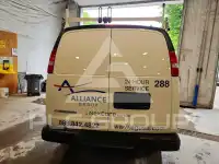 2024 Chevrolet Express фото