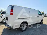 2024 Chevrolet Express фото