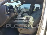 2024 Chevrolet Silverado фото
