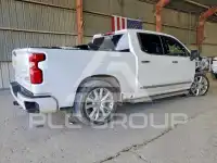 2024 Chevrolet Silverado photo