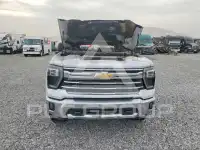 2024 Chevrolet Silverado фото