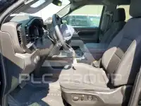 2024 Chevrolet Silverado photo