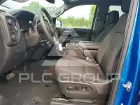 2024 Chevrolet Silverado photo