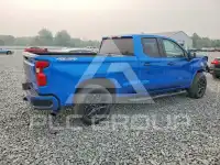 2024 Chevrolet Silverado photo