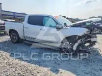 2024 Chevrolet Silverado photo