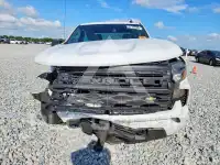 2024 Chevrolet Silverado photo