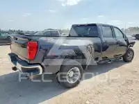 2024 Chevrolet Silverado photo