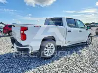 2024 Chevrolet Silverado photo