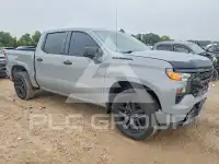 2024 Chevrolet Silverado photo