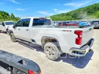 2024 Chevrolet Silverado photo