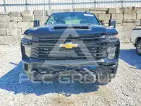 2024 Chevrolet Silverado photo