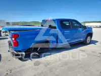 2024 Chevrolet Silverado photo