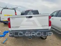 2024 Chevrolet Silverado фото
