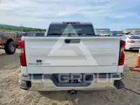 2024 Chevrolet Silverado photo