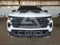 2024 Chevrolet Silverado photo