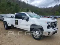 2024 Chevrolet Silverado photo