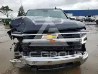 2024 Chevrolet Silverado photo