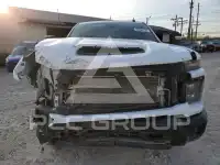 2024 Chevrolet Silverado photo