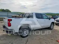 2024 Chevrolet Silverado photo