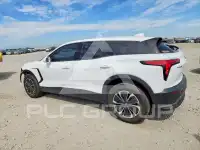 2024 Chevrolet Blazer photo