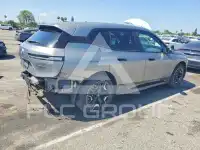 2024 BMW iX фото