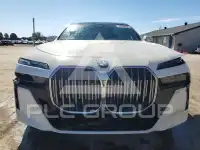 2024 BMW 760 фото