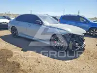 2024 BMW 330 фото