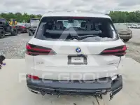 2024 BMW X5 photo