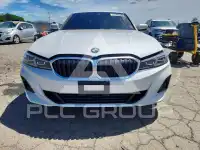 2024 BMW 330 фото