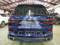 2024 BMW X7 фото