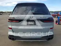 2024 BMW X7 photo